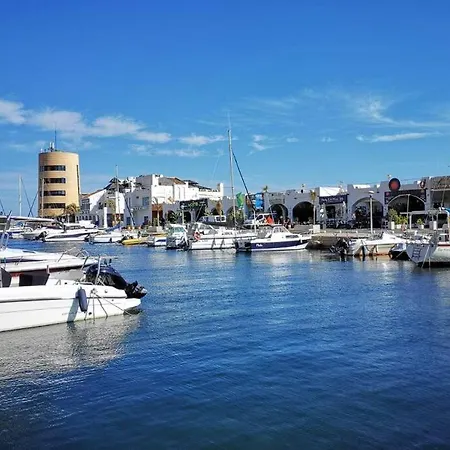 Piso Con Piscina, Aire Acondicionado Y Garaje A 350 M De La Playa En Aguadulce * Aguadulce (Almeria)