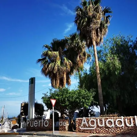 Piso Con Piscina, Aire Acondicionado Y Garaje A 350 M De La Playa En Aguadulce Apartament